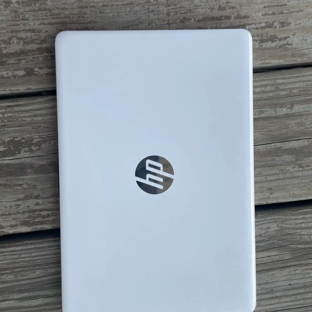 HP Computer - Picture 2 of 2